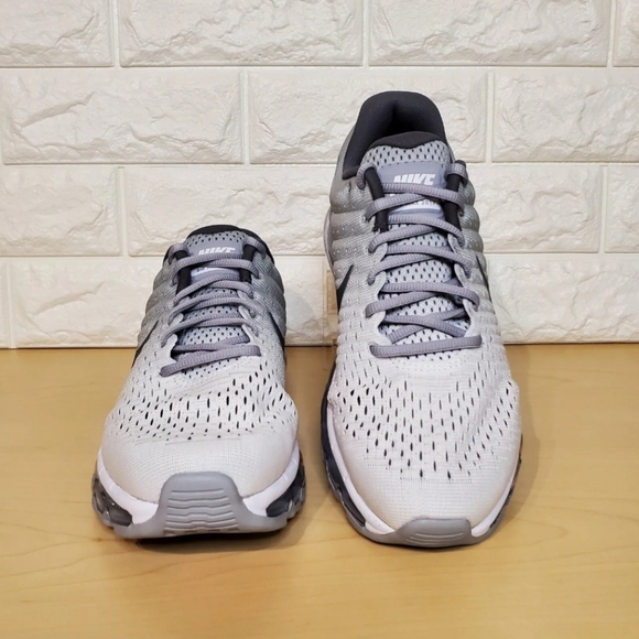 Nike (Defects) Air Max 2017 Wolf Grey - Picture 2 of 12